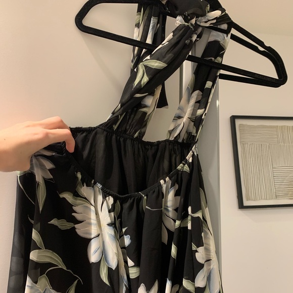 L’ATISE black and floral romper - Picture 8 of 9